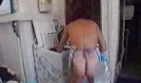 سيرا على الأقدام إلى سكس عرب نار عربي العمل