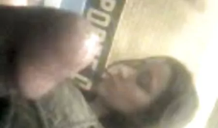 الأحمر الآلوسن عرب سكس2 بشكل مكثف الأزياء