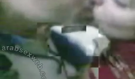 مشهد غريب السلوك فيلم(1991) بنات عربيات سكس