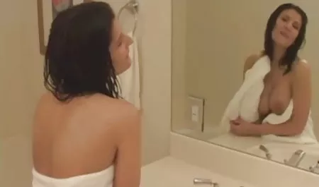 أمي سحاق بنات عرب سكس الثدي