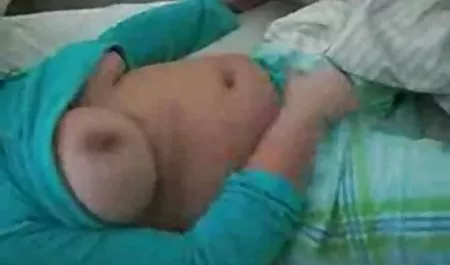 18. التفاعل مع صور سكس عربي حديث العائلة في عيد ميلادك ساشا غراي تبا