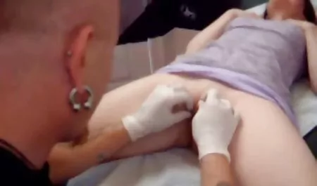 الشباب ممثلين عرب سكس زوجي وأفضل صديق