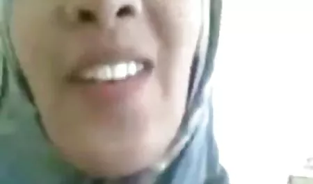 الأمر ليس كذلك. ثمانية وعشرين سكس سود عرب