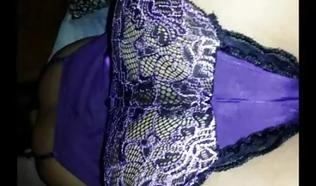 كبير الحمار شقراء ترتد صعودا وهبوطا على سكس عربي لتنزيل الدجاج