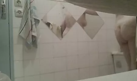 تان رقيقة مواقع اباحية عرب الشاب ، فأجاب.