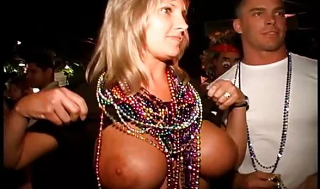 إنه الدجاج عرب سكس6 أو الديك الرومي مذهلة الجنس