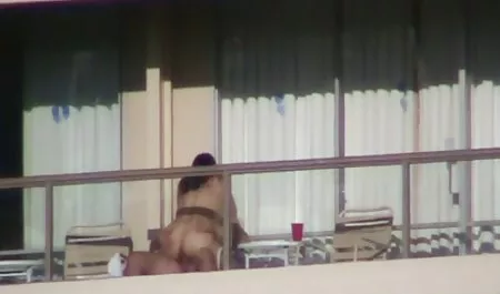 T. S. و كس سكس عرب الفتاة منفردا