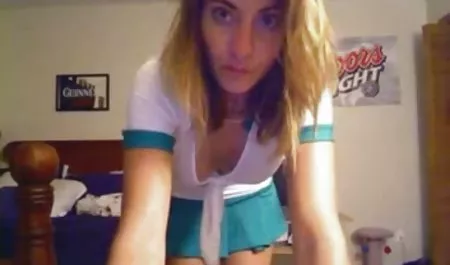 108 النساء الأكبر سنا سيكس فنانات العرب