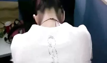 فتاة الساخنة اثنين طن من الغذاء سكس عرب اقدام مضيفة الهجوم